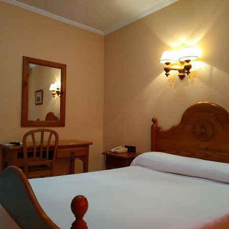 Hotel Restaurante La Rabida Palos de la Frontera Ngoại thất bức ảnh