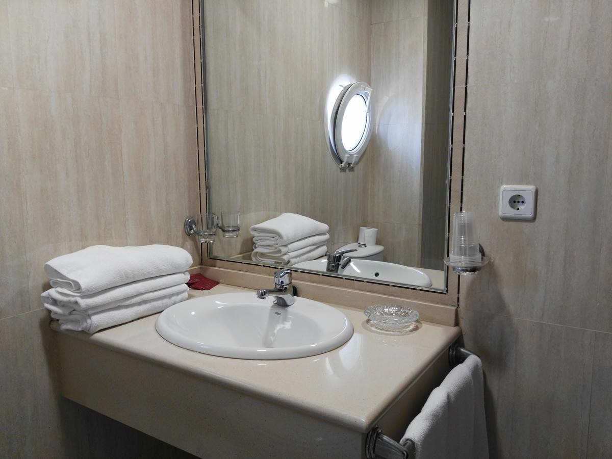 Hotel Restaurante La Rabida Palos de la Frontera Ngoại thất bức ảnh
